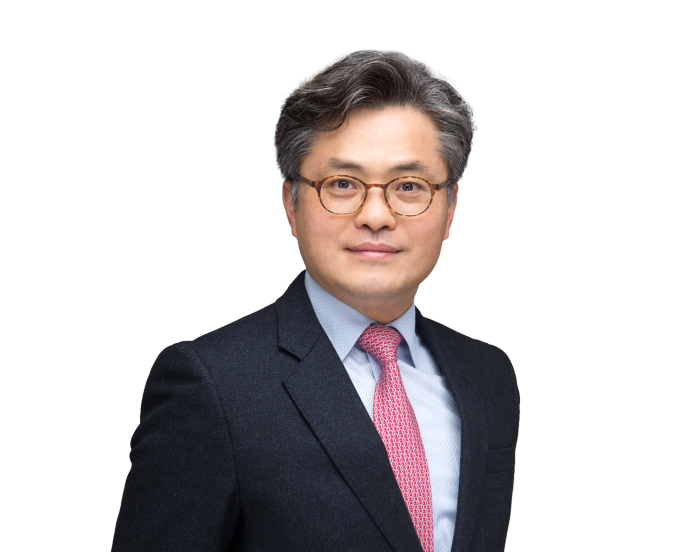 金炯完 (キム・ヒョンワン)