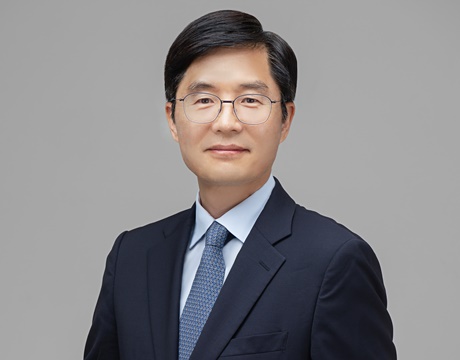 박은석